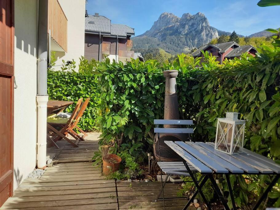 Rez De Jardin / Pieds Des Pistes Apartment Bernex Luaran gambar